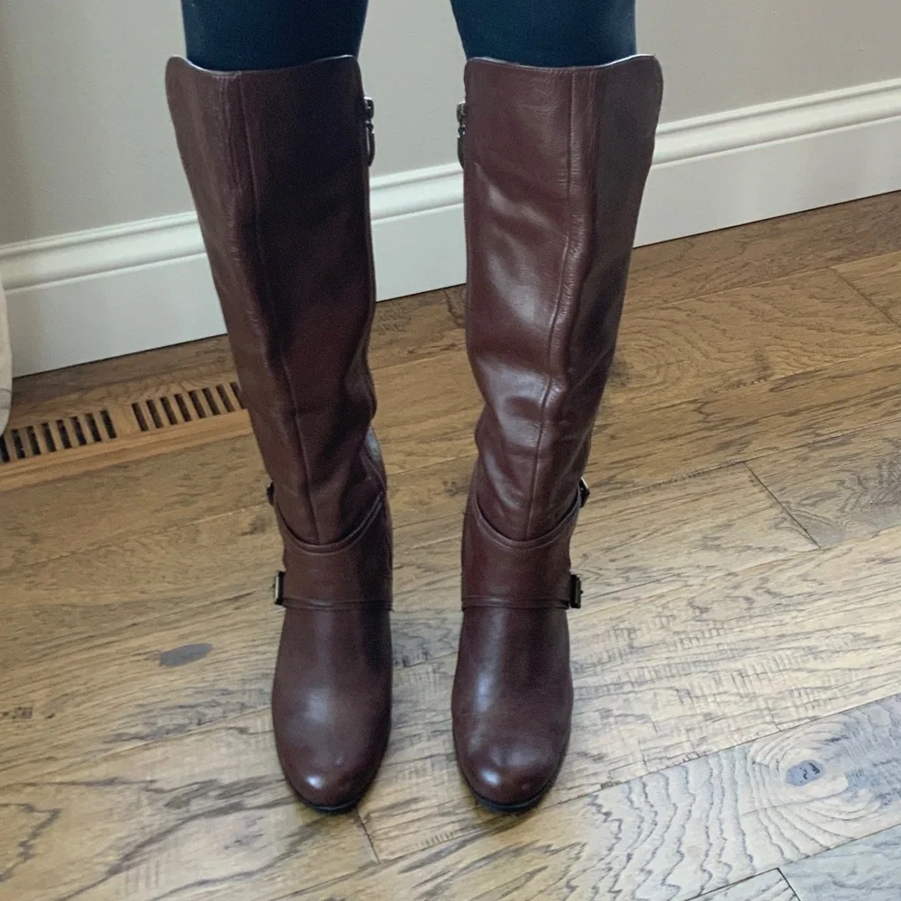 Guess Dark Brown Heeled Boots - Picture 2 of 4